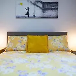 The Coach House Dog Friendly شقة
