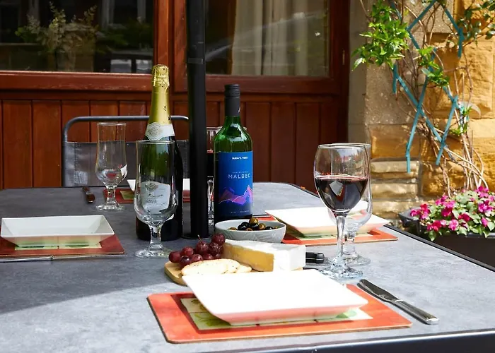 The Coach House Dog Friendly *